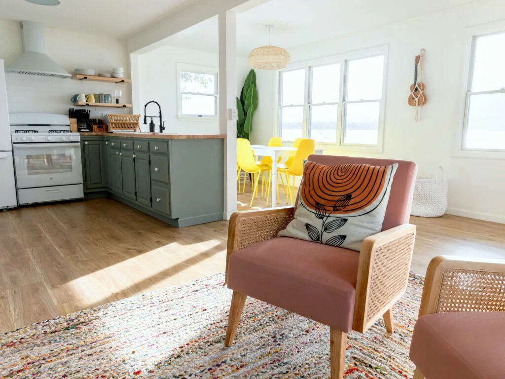 Professional cleaners from House Glow cleaning company providing maid services in San Mateo